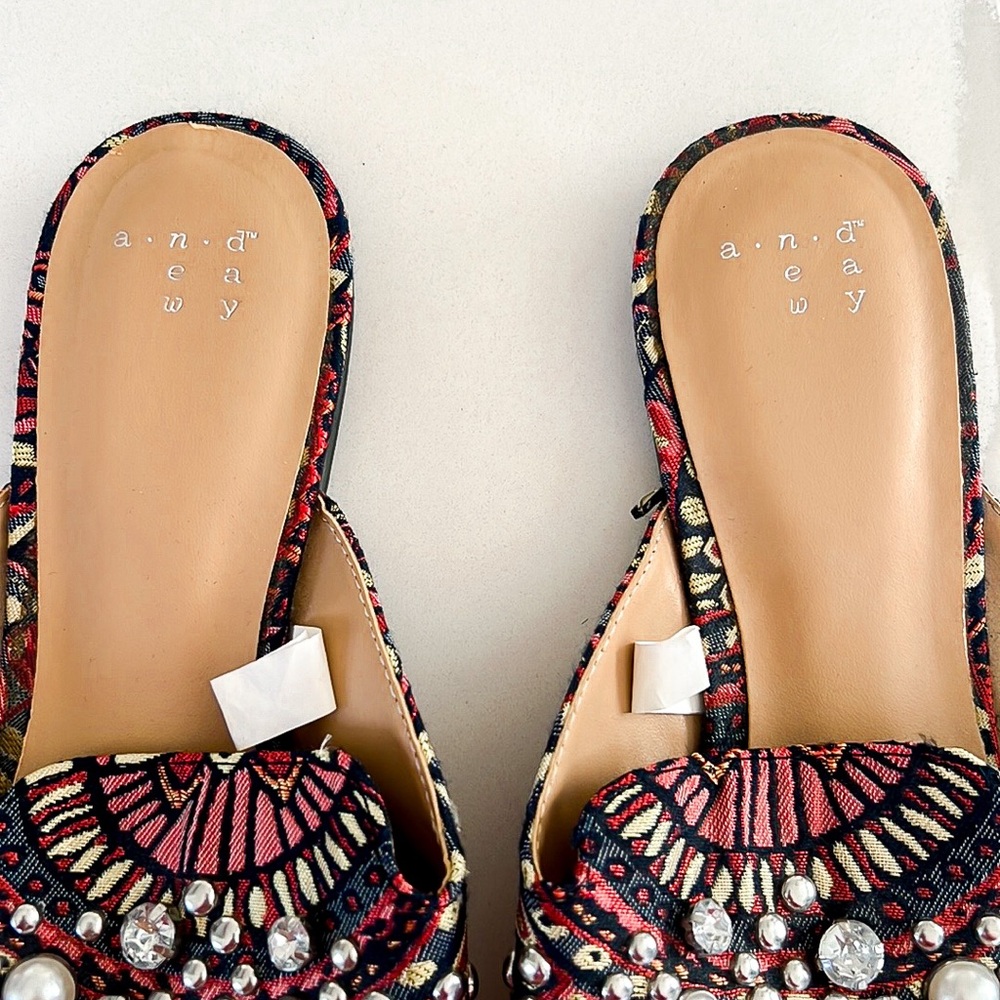 A New Day Brocade Rhinestone and Pearl Jewel Mule Shoes Red and Pink Womens 7.5 - Picture 13 of 15